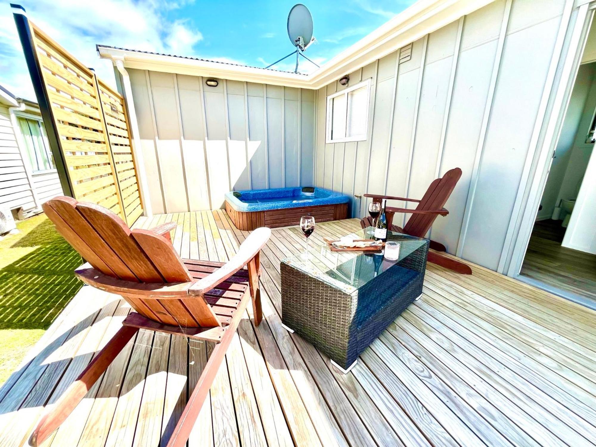 Lake Life With A Hot Tub Villa Mangakino ภายนอก รูปภาพ